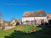 Maison à MONDEVILLE