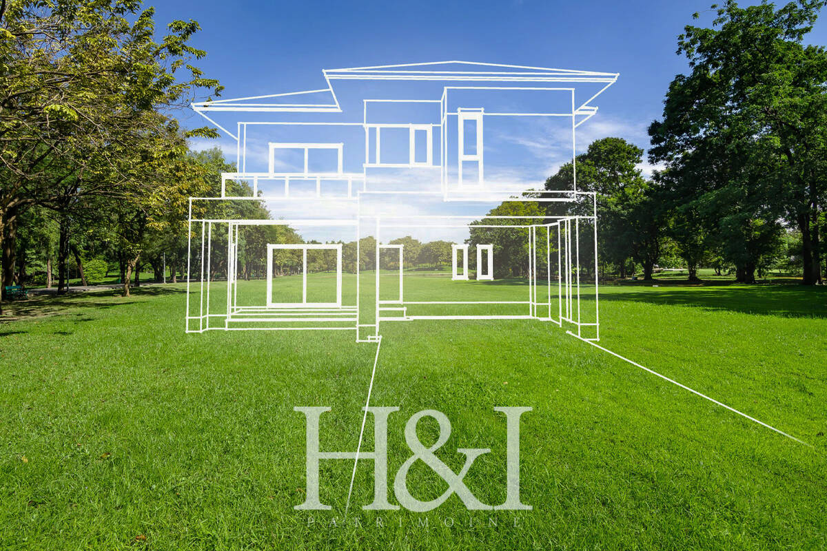 Terrain à NOUAILLE-MAUPERTUIS