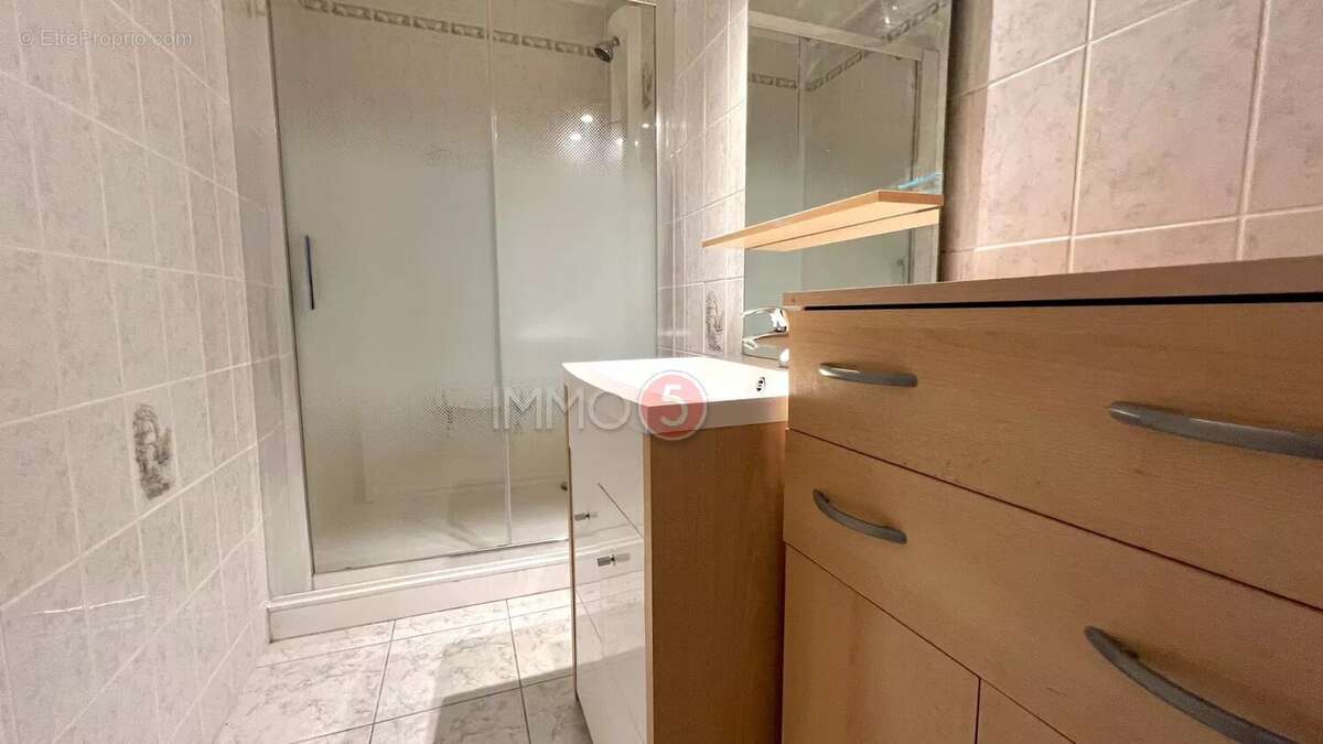 Appartement à LE RAINCY