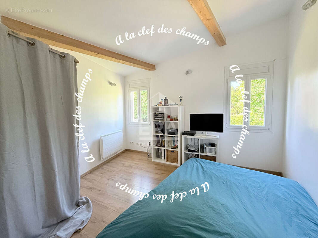 Maison à VILLIERS-LE-BACLE