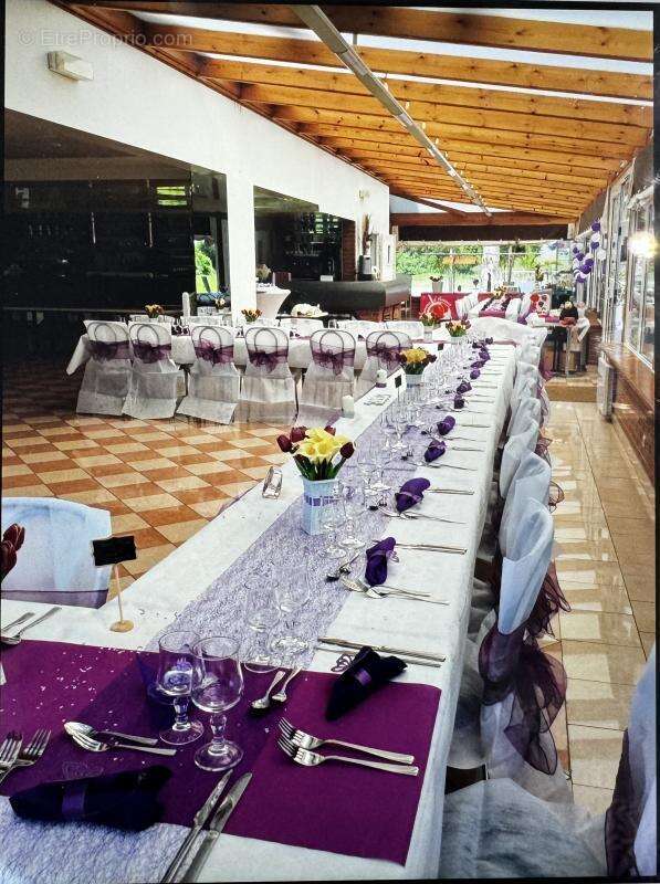 Commerce à ESCAUTPONT