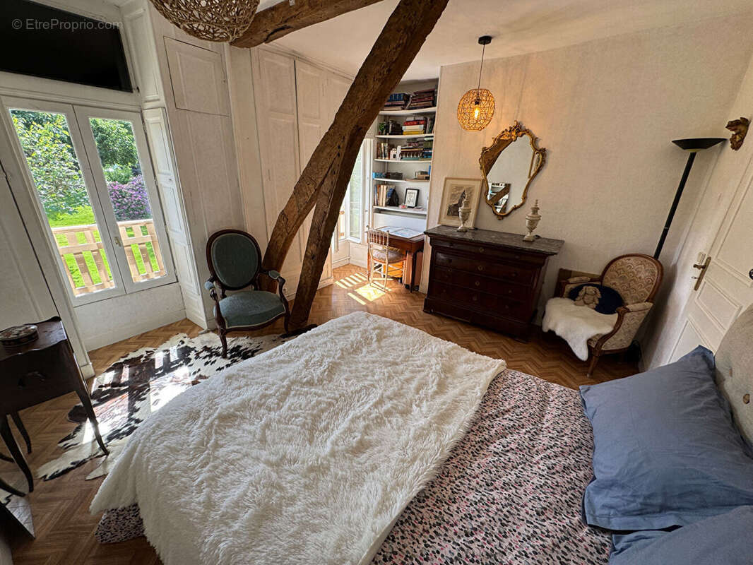 Maison à MONTFORT-L'AMAURY