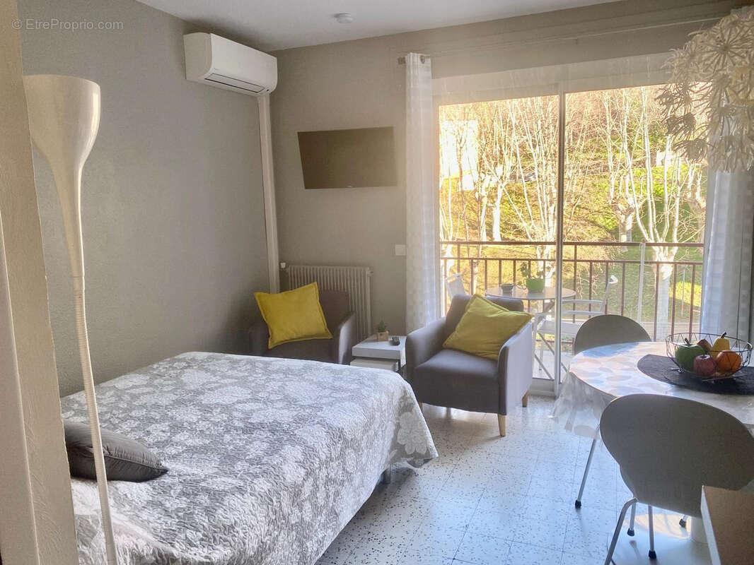 très beau studio avec balcon et parking - photo 3