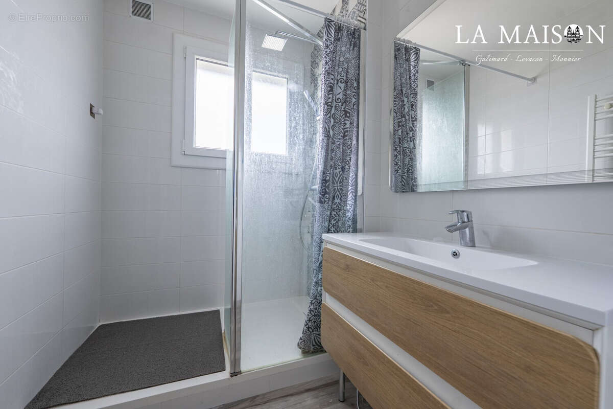Appartement à LONGVIC