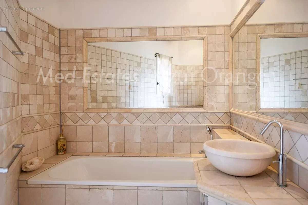 Maison à LA CROIX-VALMER