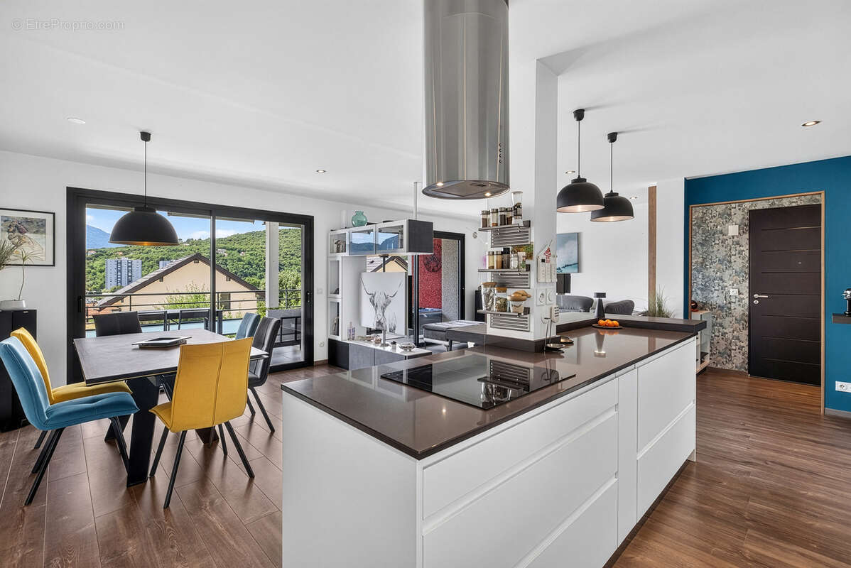 Appartement à AIX-LES-BAINS