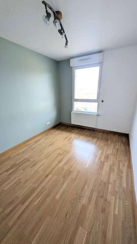 Photo 7 - Appartement à SAINT-DENIS-LES-BOURG