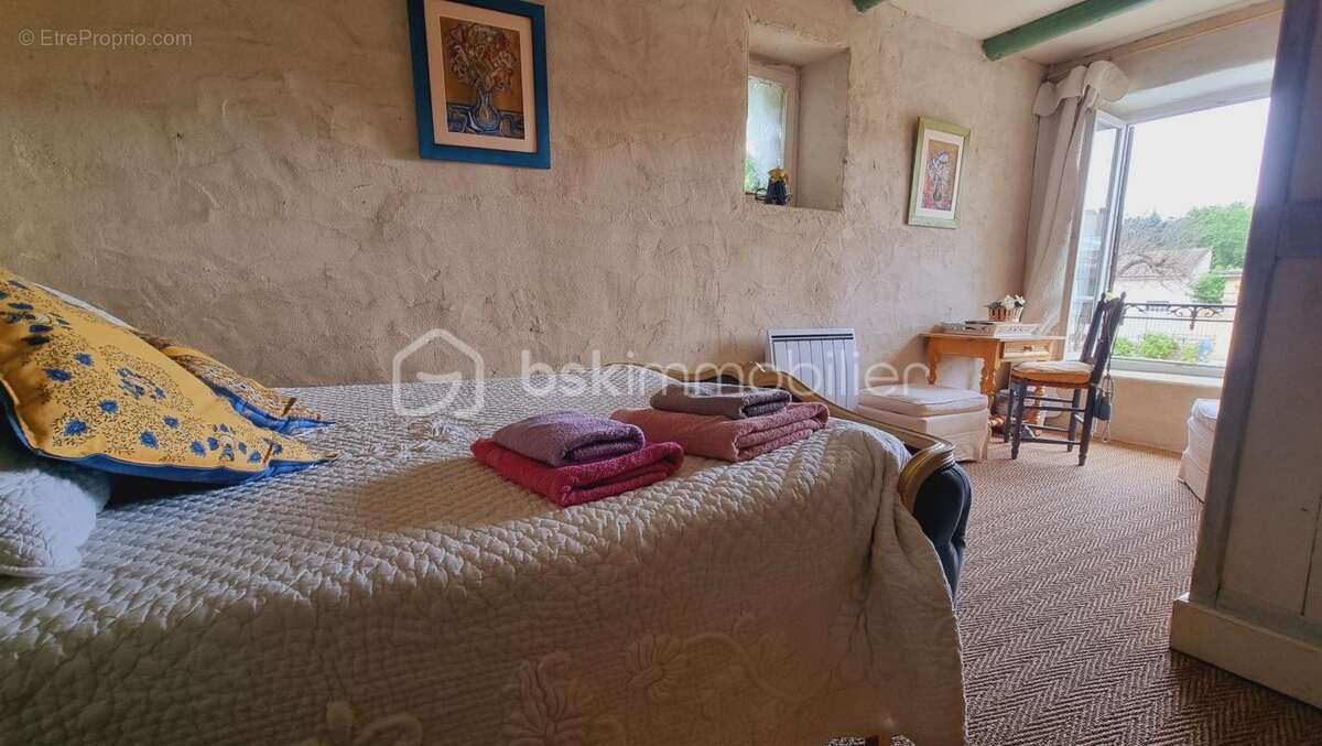 Maison à VERS-PONT-DU-GARD