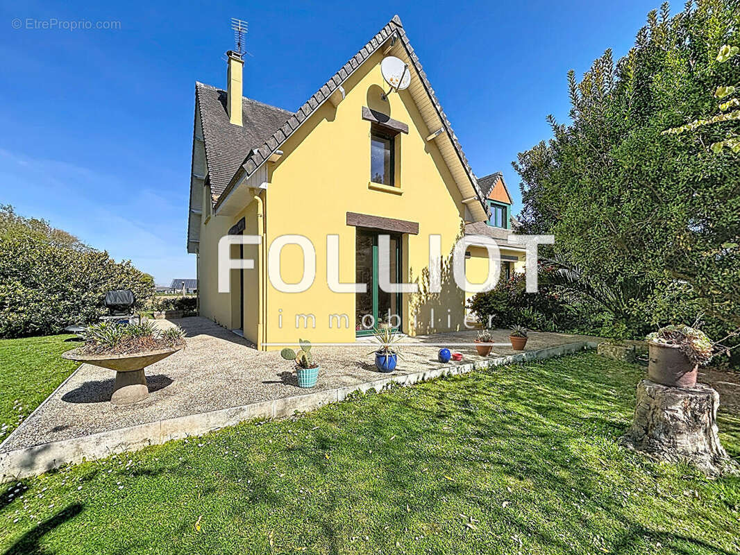 Maison à SAINTE-MERE-EGLISE