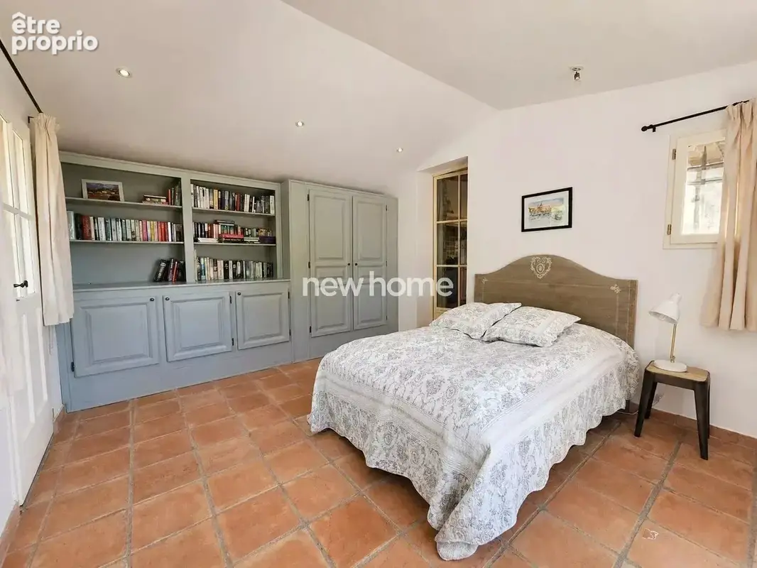 Lorgues – Propriété de charme avec vue panoramique, piscine et jardin d’exception - photo 18