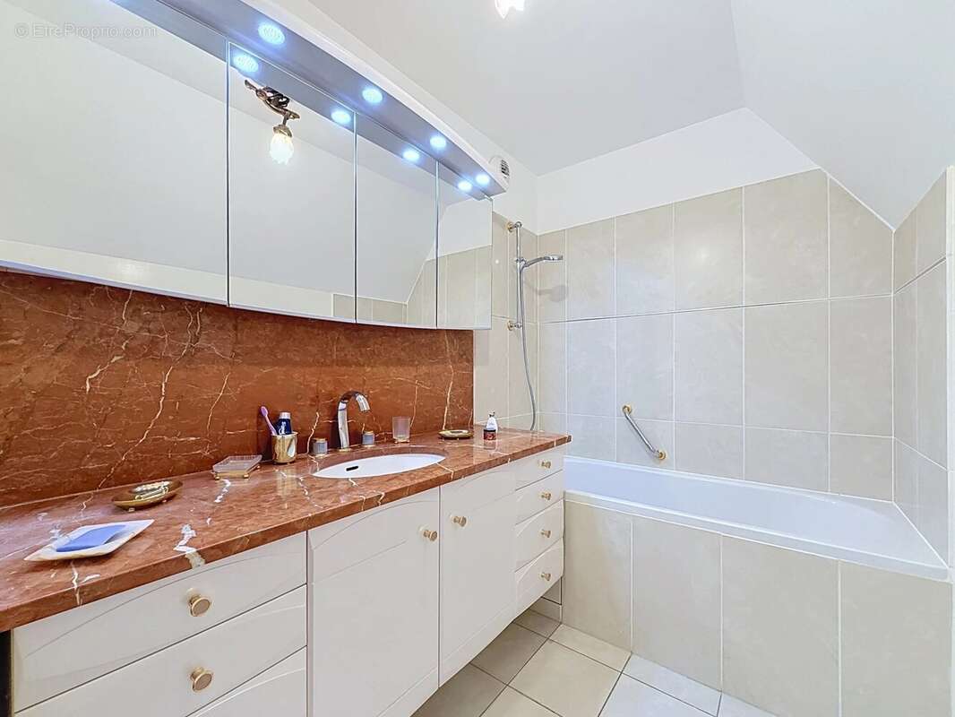 Maison 157 m² à Touques  - photo 24