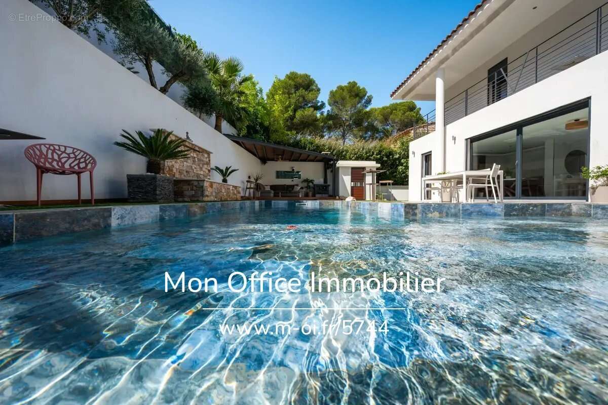 Maison à CABRIES