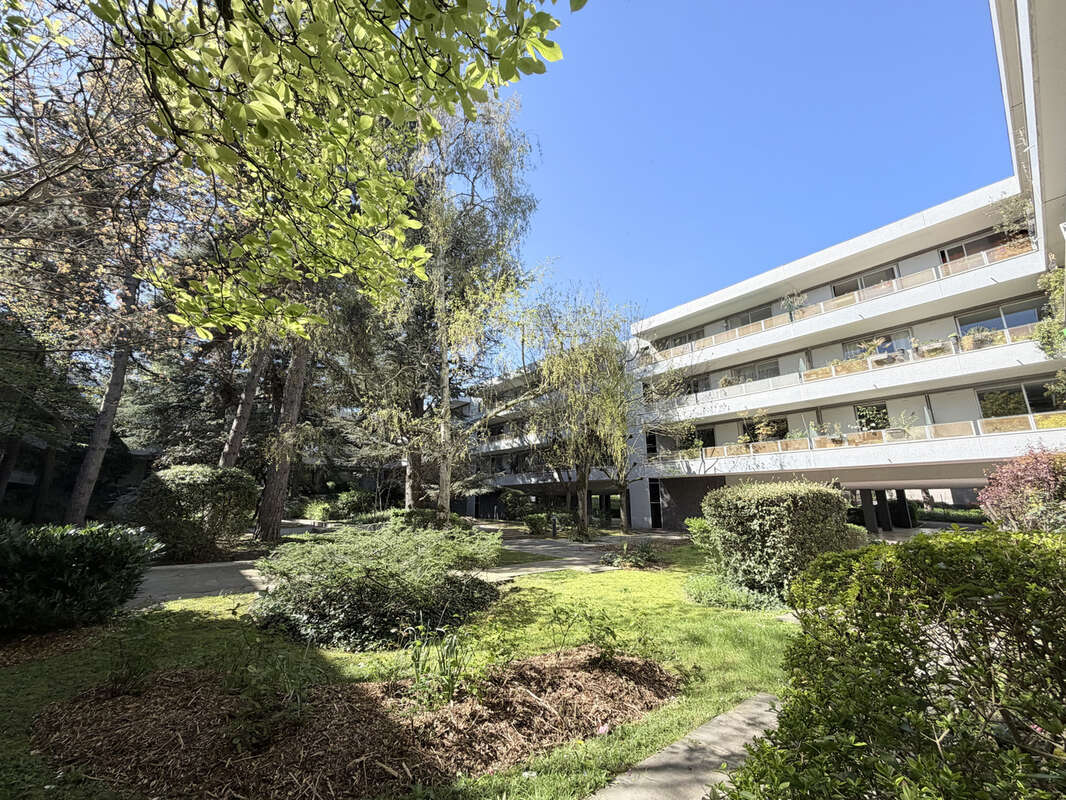 Appartement à RUEIL-MALMAISON