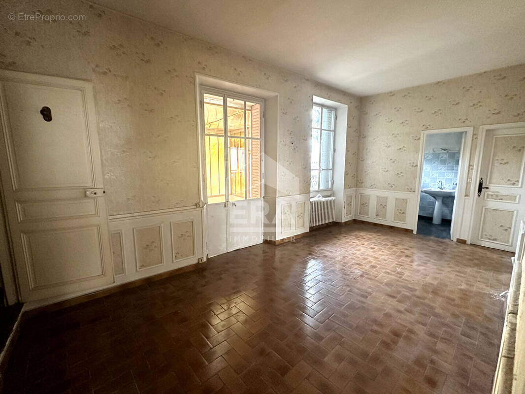 Appartement à MONTEREAU-FAULT-YONNE