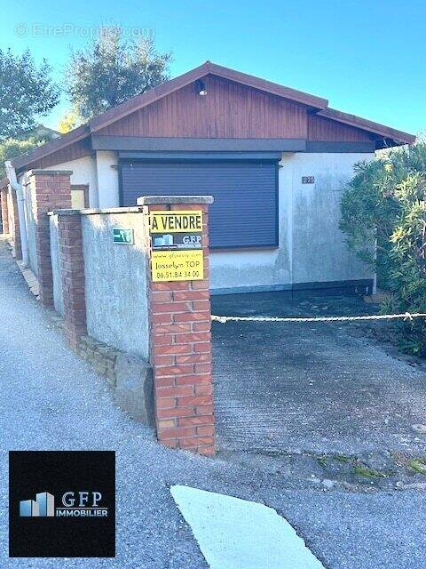 Maison à BORMES-LES-MIMOSAS