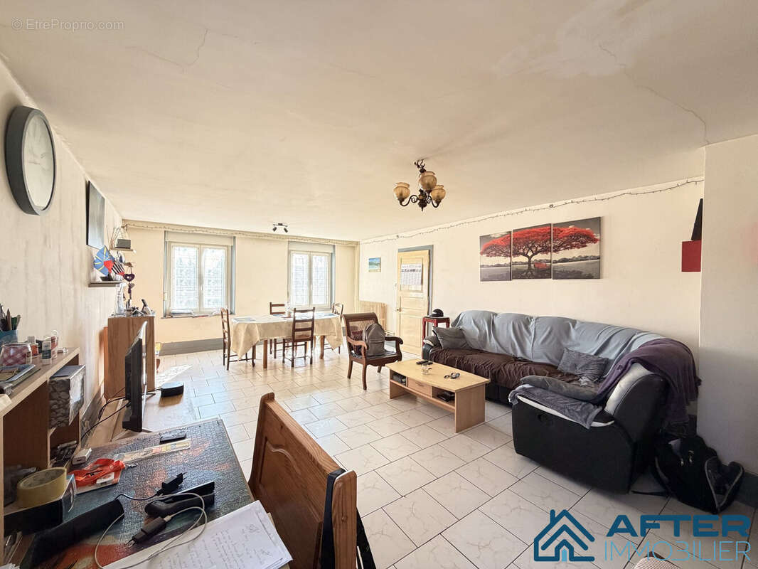 Maison à MARAINVILLER