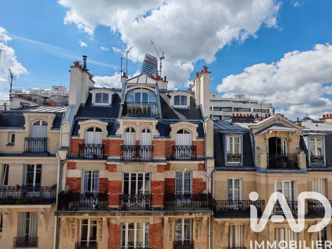 Photo 2 - Appartement à PARIS-15E