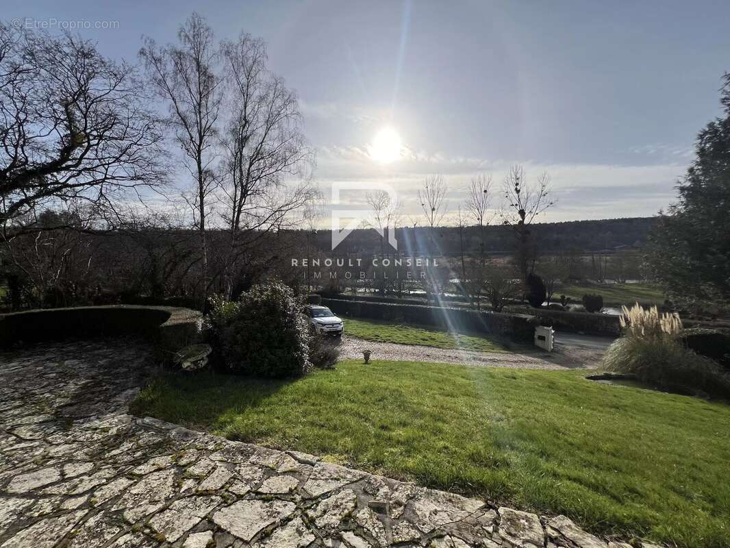 Maison à BEAUMONT-LE-ROGER