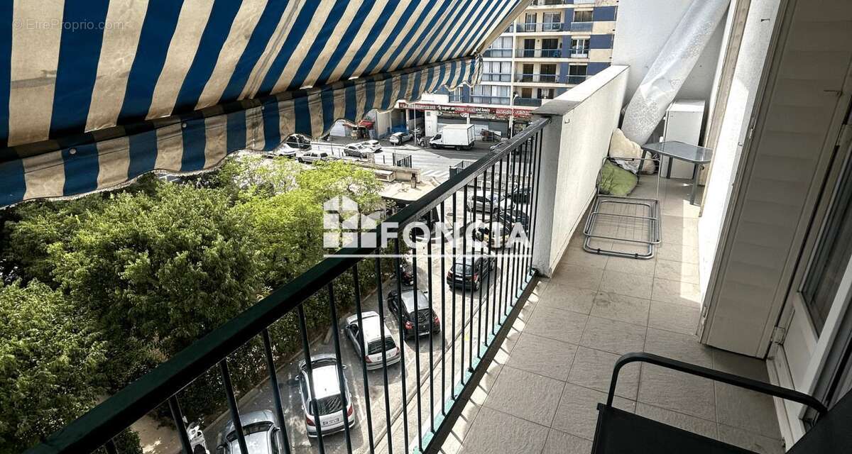 Appartement à MARSEILLE-15E