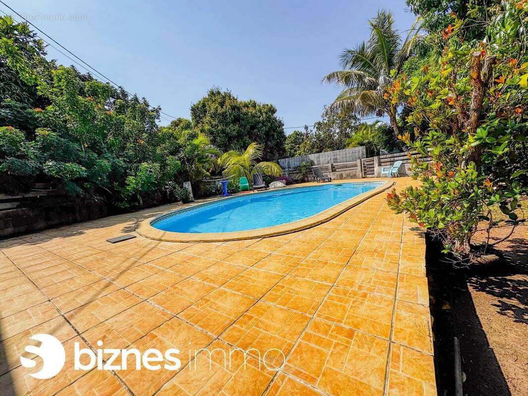 Maison à SAINT-PIERRE