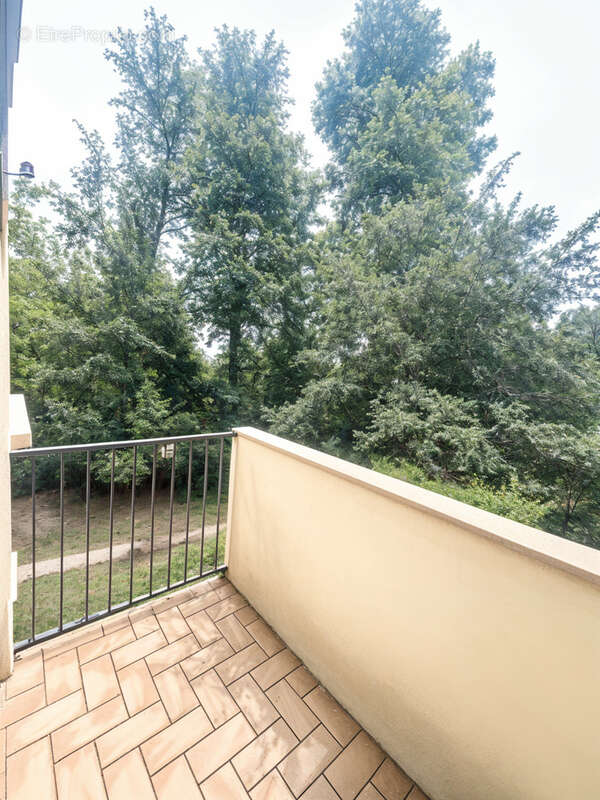 Appartement à SAINT-MAUR-DES-FOSSES