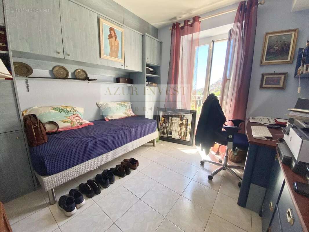 Appartement à ROQUEBRUNE-CAP-MARTIN