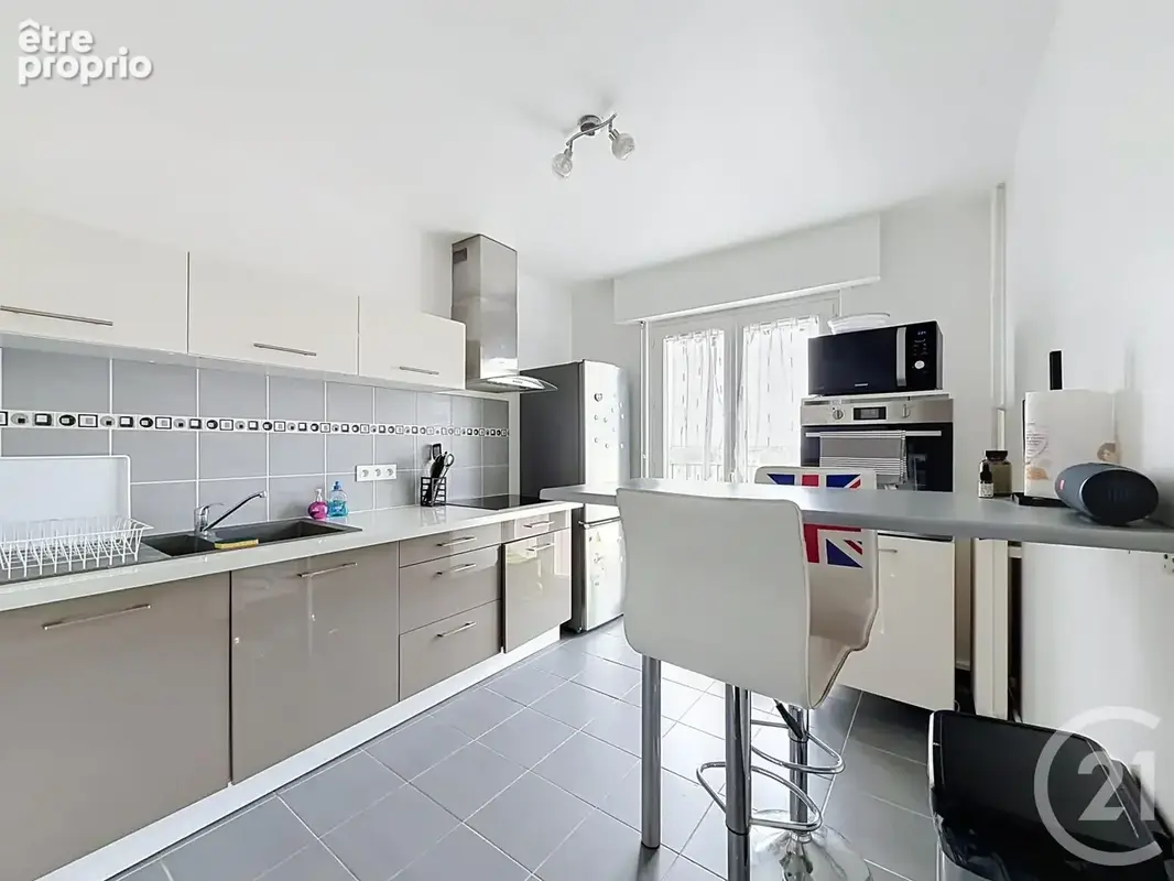 Appartement 2 pièces 52 m² à vendre à Saint-Andre-Les-Vergers (10120) - photo 4