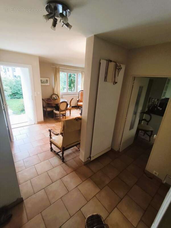 Maison à VILLENAVE-D'ORNON