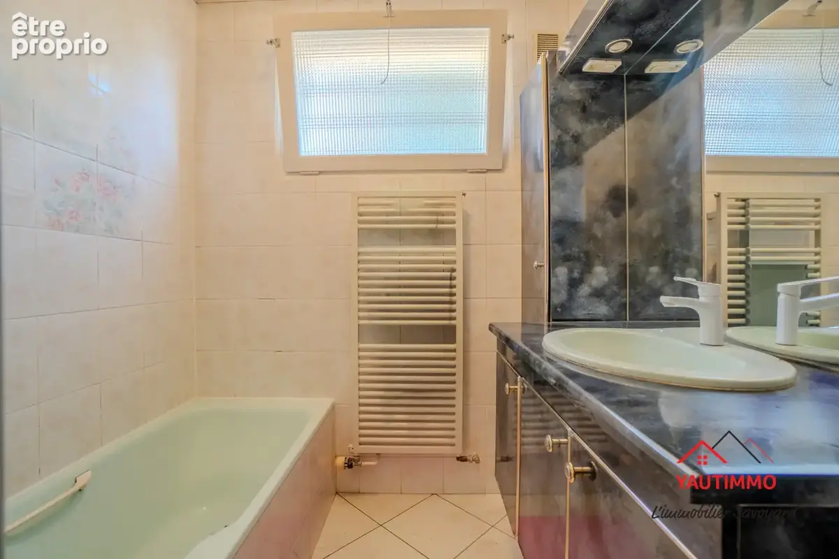 Maison individuelle à rénover   Gros potentiel pour investissement locatif - photo 7