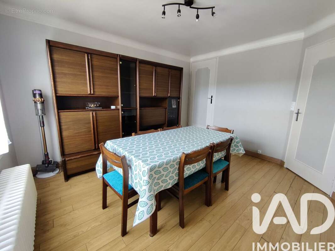 Photo 2 - Maison à SUCY-EN-BRIE