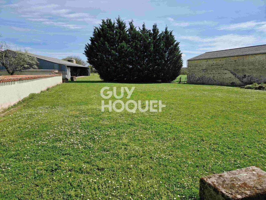 Maison à BREUIL-LA-REORTE