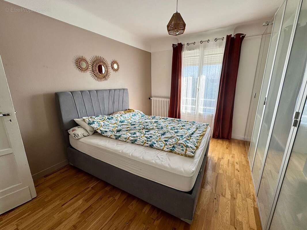 Maison à VILLENEUVE-SAINT-GEORGES