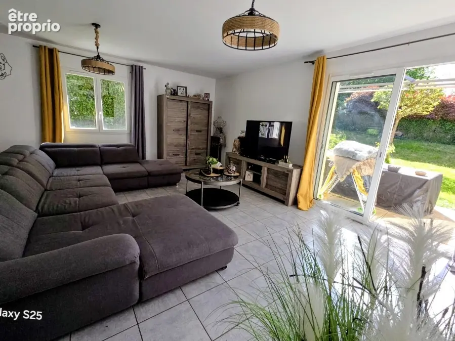 Maison familiale avec jardin dans un secteur recherché - photo 3