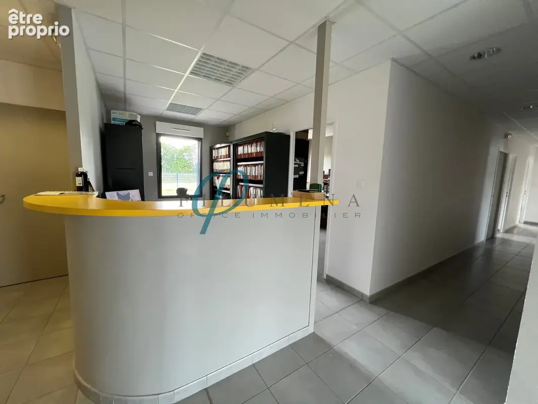 Bureaux 200m2 - photo 2