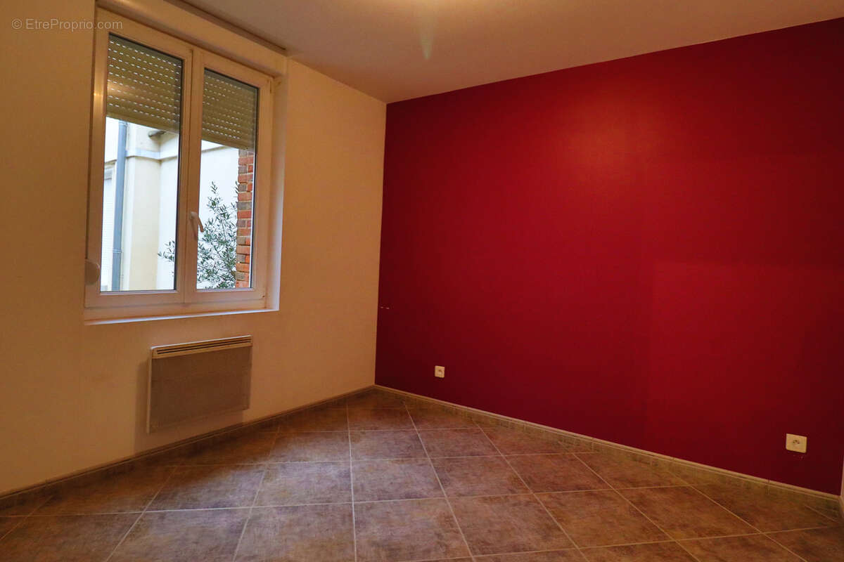 Appartement à VILLESENEUX