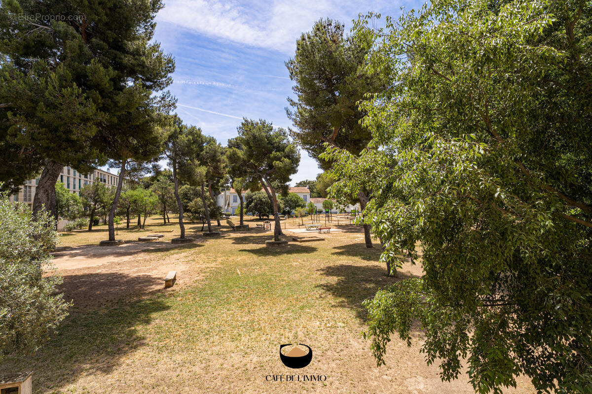 Appartement à MARSEILLE-12E