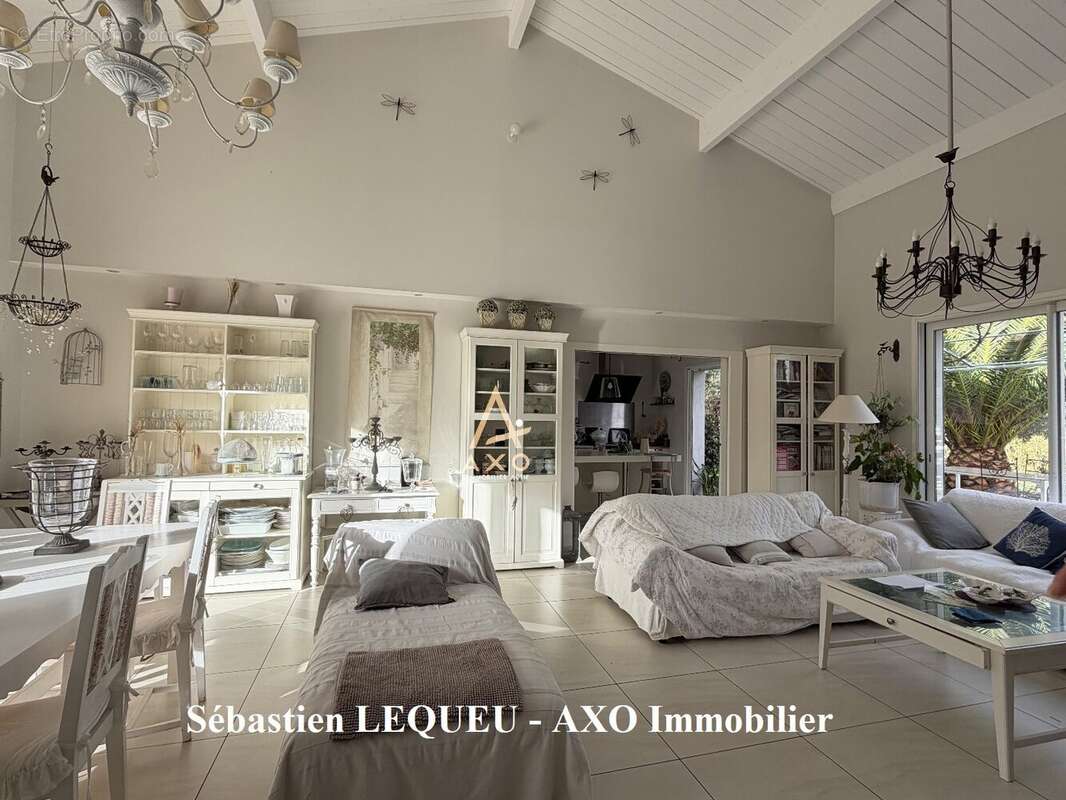 Maison à SAINT-GENIES-BELLEVUE