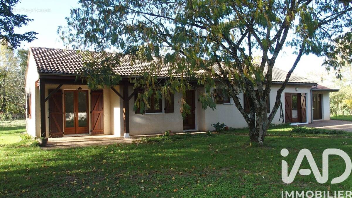 Photo 1 - Maison à VIVONNE