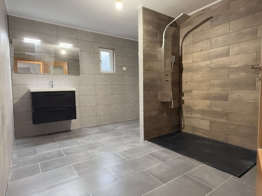 Appartement à TIERCELET