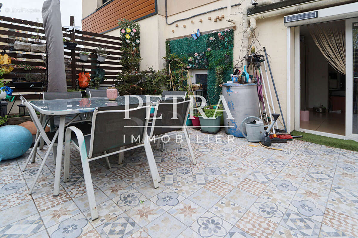 Appartement avec TERRASSE 30 m² 3 pièce(s) 50.88m² CARREZ 75.63m2 au sol - photo 13