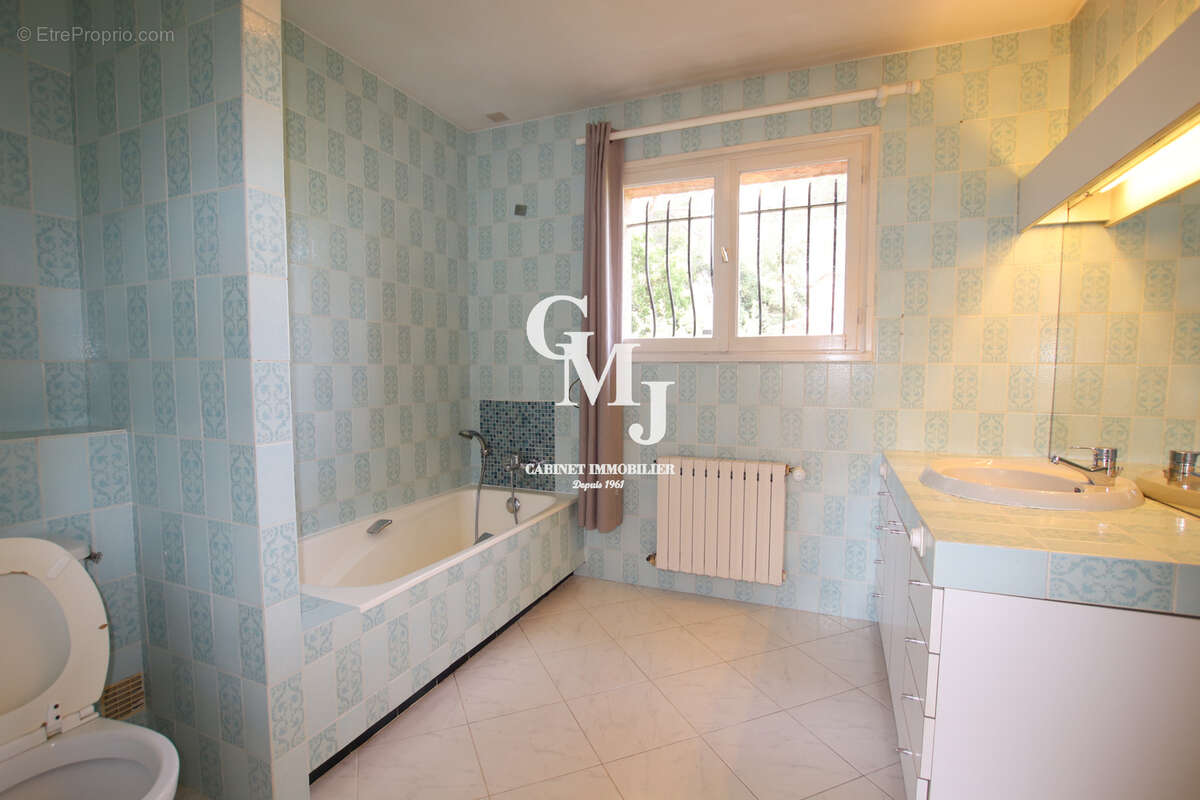 Maison à SAINT-RAPHAEL