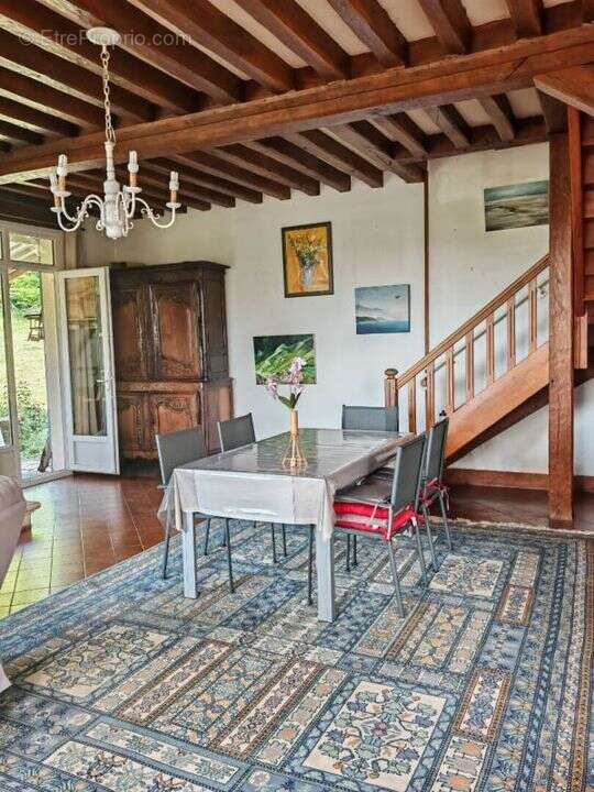 Maison à HERMIVAL-LES-VAUX