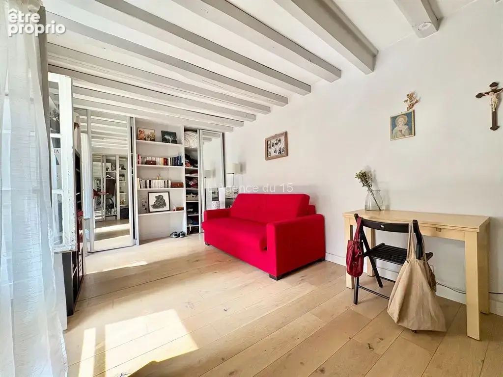 * exclusivite* / rue guisarde / charmant studio / vendu meuble / calme absolu - photo 4