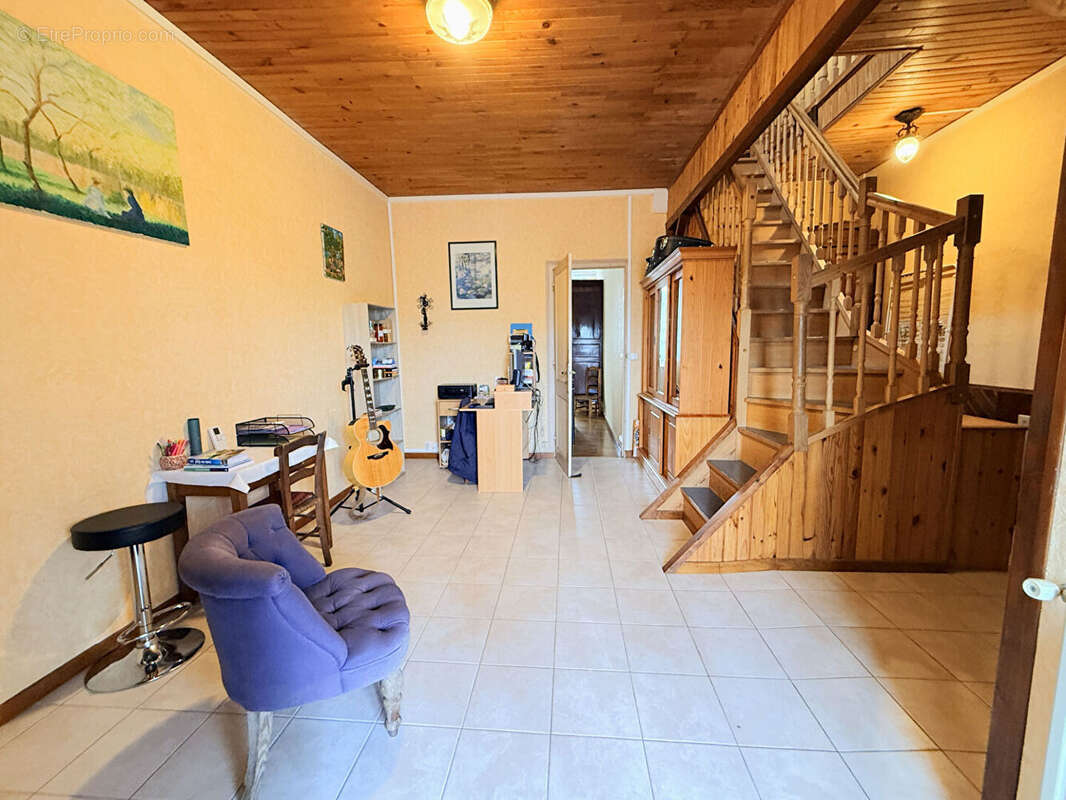 Maison à SAINT-LOUBES