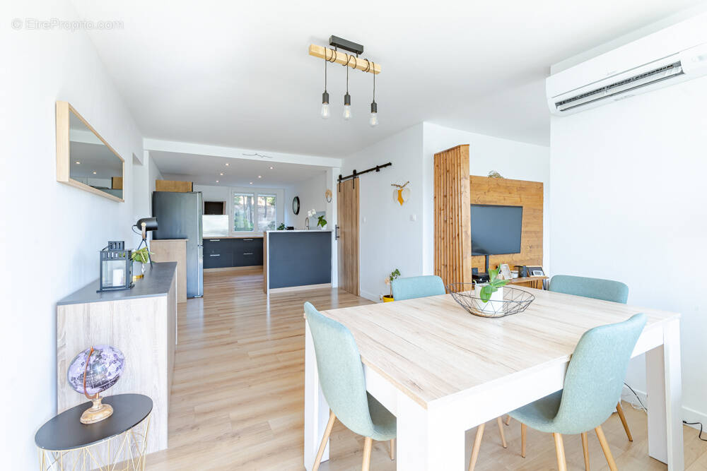 Appartement à MARSEILLE-9E