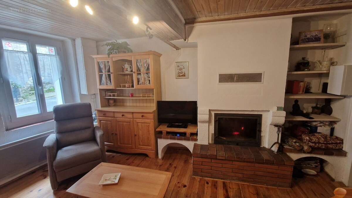 Maison à BELFORT-SUR-REBENTY