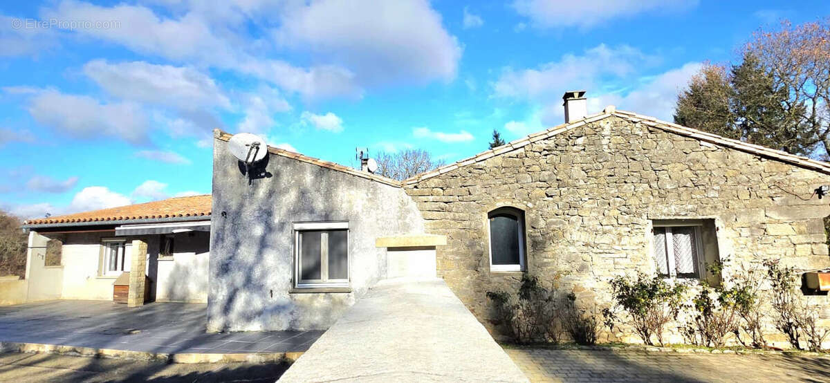 Maison à BELCASTEL-ET-BUC