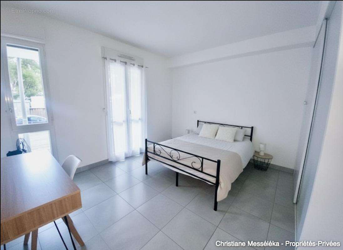 Appartement à JUVIGNAC