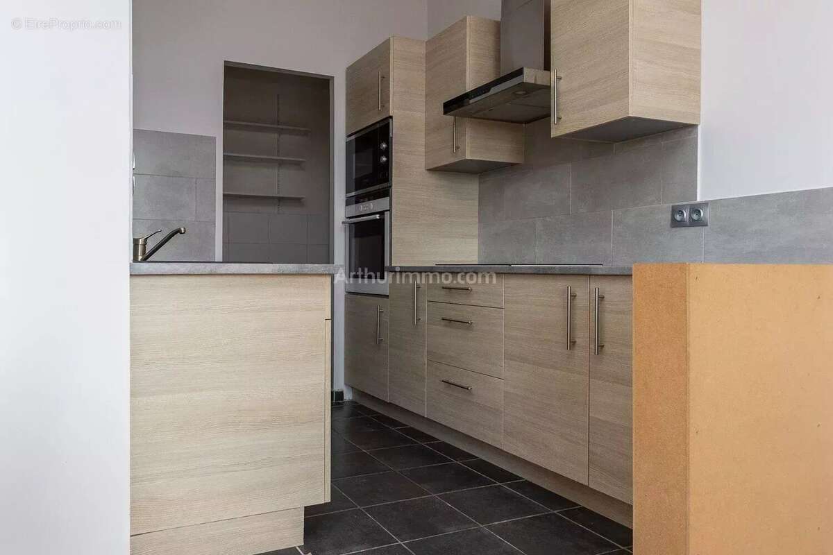 Appartement à SAINT-CLAIR-DE-LA-TOUR