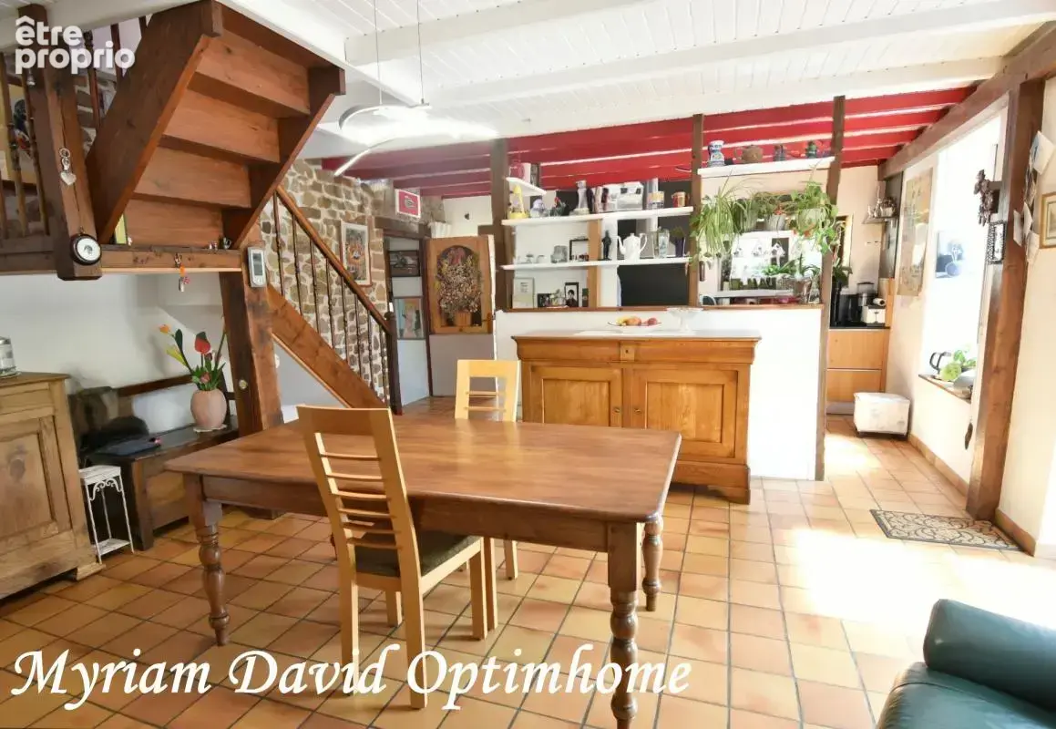 Maison longère 128 m² avec dépendance 75 m² et terrain 2,5 ha Glomel - photo 6